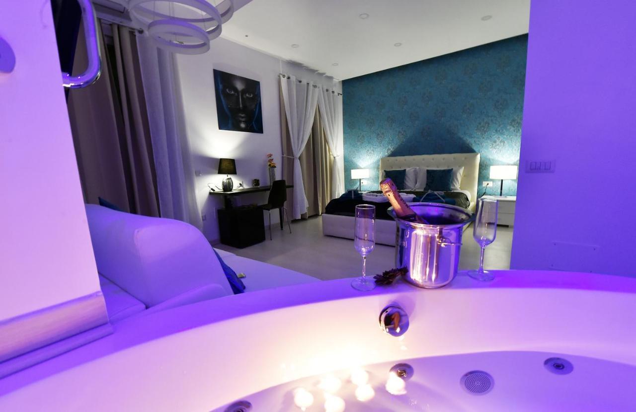 Maschio Angioino Suite Napoli Esterno foto